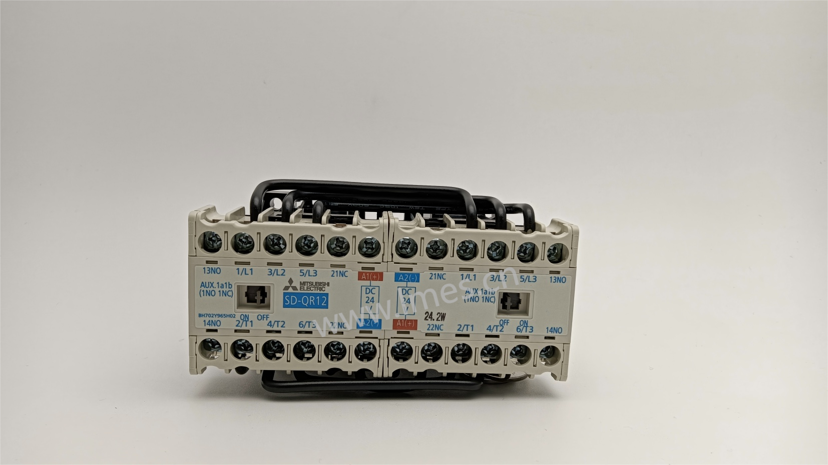 三菱接触器 SD-QR12 SD-QR11 SD-Q11(1).png